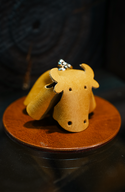牛モチーフ本革チャームDIYキット レザー動物チャーム バッグアクセサリー素材