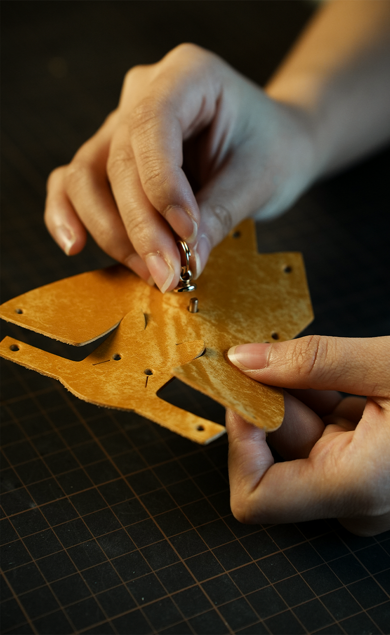 狐モチーフ本革チャームDIYキット レザーバッグチャーム ハンドメイド素材