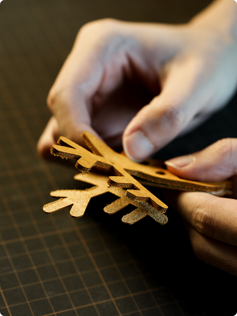 エルク鹿レザーチャームDIYキット 本革バッグチャーム 北欧風革素材