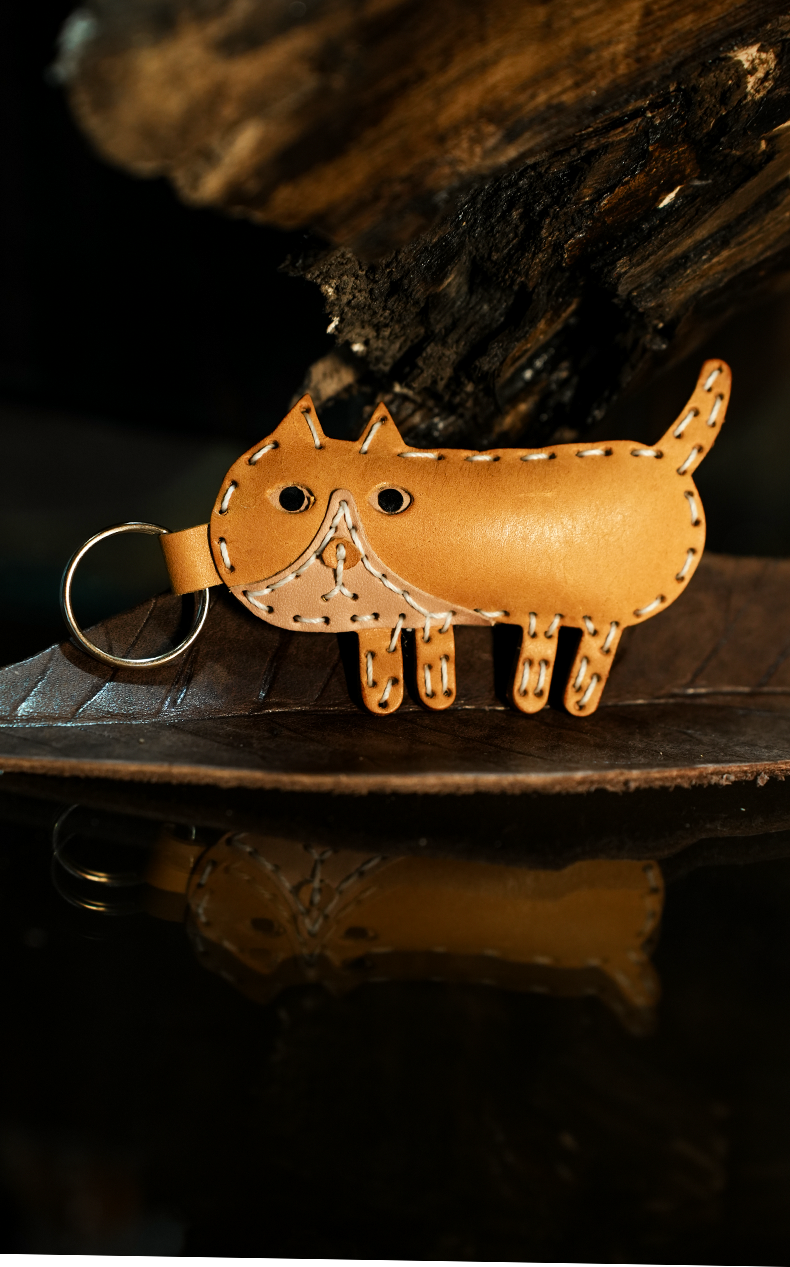 ソーセージ猫レザーチャームDIYキット 本革バッグチャーム 可愛い革小物
